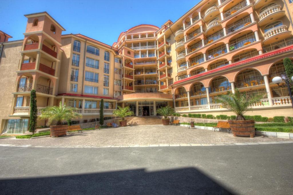 Atrium Beach Hotel Elenite Εξωτερικό φωτογραφία