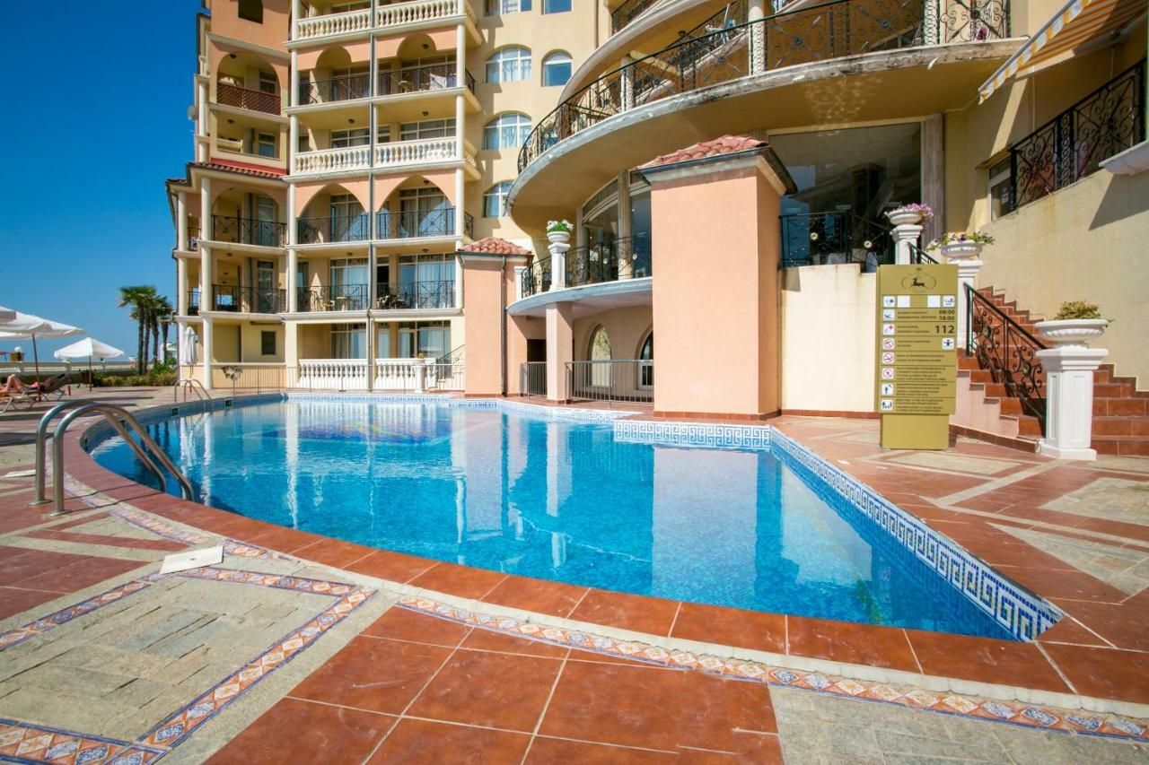 Atrium Beach Hotel Elenite Εξωτερικό φωτογραφία