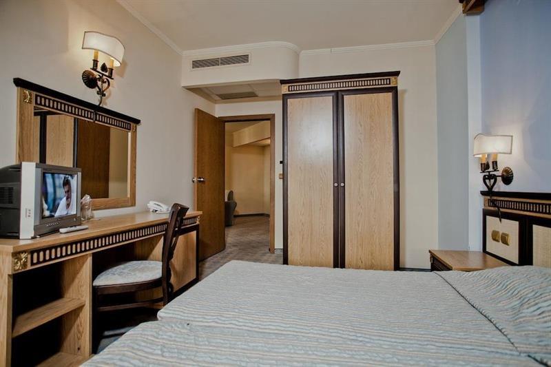 Atrium Beach Hotel Elenite Εξωτερικό φωτογραφία